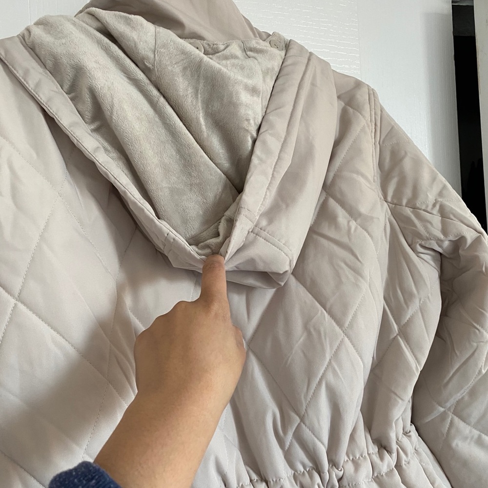 Jacket - Picture 5 of 8